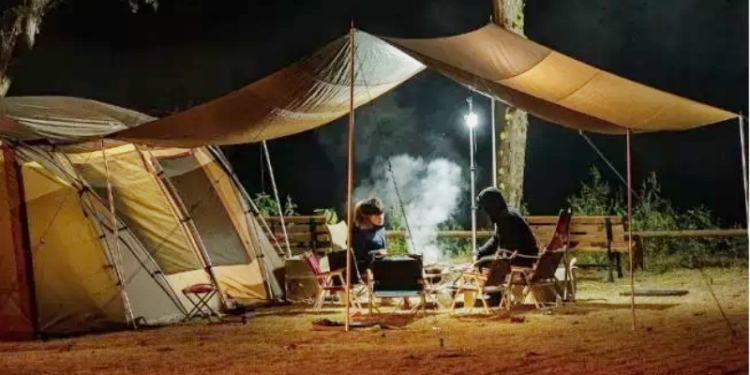 ilustrasi camping (Yoursay.Suara.com)