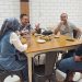 NR Monoarfa (kedua kiri) ketika melakukan pertemuan kecil bersama alumni angkatan 95
