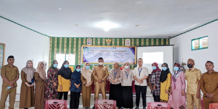 Poltekes Kemenkes Gorontalo melaksanakan kegiatan Pengabdian Masyarakat dalam bentuk sosialisasi pemanfaatan Serbuk Instan Bunga Telang di Desa Dungaliyo, Kecamatan Dungaliyo, Kabupaten Gorontalo.
