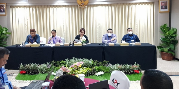 Deputi Bidang Koordinasi dan Supervisi KPK RI menggelar rapat koordinasi terkait dinamika proses pengesahan Rancangan Peraturan Ranperda (Ranperda) APBD-P 2022 dan APBD 2023 di Kabupaten Gorontalo.