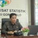 Kepala BPS Provinsi Gorontalo, Mukhanif memberikan keterangan pers terkait inflasi di Kota Gorontalo pada Bulan September, Senin (3/10/2022) (muhajir/gopos)