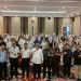 Kantor Imigrasi Kelas I TPI Gorontalo dukung percepatan dan kemudahan pelayanan keimigrasian lewat sosialisasi dengan tema “Sinergitas Antar Instansi dalam Percepatan Pelayanan Keimigrasian” yang dirangkaikan dengan pelayanan Eazy Passport di Hotel Aston, Kota Gorontalo, Rabu (26/10/2022). (Foto: Putra/Gopos)