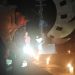 Aksi pemasangan lilin yang dilaksanakan oleh pemuda Gorontalo sebagai bentuk kepedulian terhadap suporter Aremania dalam tragedi Kanjuruhan, Senin (3/10/2022) (muhajir/gopos)