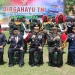 Ketua Deprov Gorontalo, Paris Jusuf, bersama Forkopimda Gorontalo berpose bersama pada peringatan HUT ke-77 TNI di Lapangan Kompi Bantuan Yonif 713 Kota Tengah, Kota Gorontalo. (Humas Deprov)