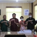 Foto: Ketua DPRD Kota Gorontalo, Hardi Sidiki saat mengikuti pendataan awal Regsosek yang dilakukan petugas BPS Kota Gorontalo, Selasa (25/10/2022). Foto: Humas Dekot