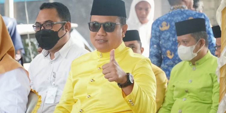 Sekretaris DPRD Kota Gorontalo, N.R. Monoarfa saat menghadiri upacara Hari Sumpah Pemuda di Lapangan Buladu, Kota Gorontalo. (Humas Dekot Gorontalo)