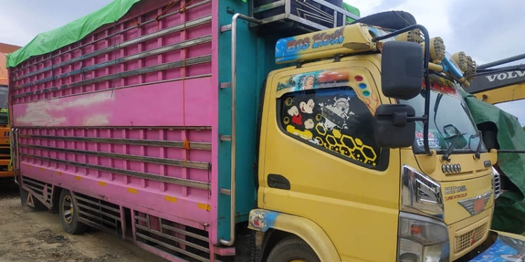 Satu Unit Truck Bermuatan Batu Hitam Berhasil Diamankan, Selasa 11/10/2022 (Yusuf/Gopos)