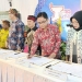 Rektor UNBITA Gorontalo, Dr. Ellys Rachman (ujung kanan) menandatangani MoU antara UNBITA dan HATHI, Jumat (28/10/2022) (istimewa)