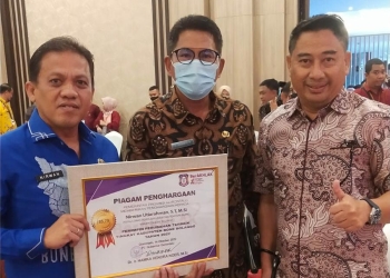 Nirwan Utiarahman Sabet Penghargaan Pemimpin Perubahan Terbaik Gorontalo Dua Tahun Berturut