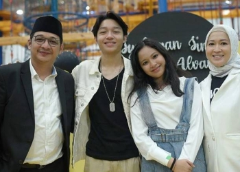 Kiesha Alvaro dan keluarga (Foto : Instagram @kiesha.alvaro)