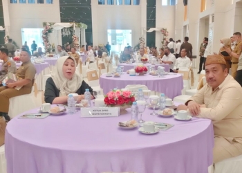 Ketua DPRD Bone Bolango, Halid Tangahu saat menghadiri kegiatan pembahasan bersama Forkopimda Provinsi Gorontalo di Gedung GPCC, Kita Gorontalo, Senin (7/11/2022). (Foto: Humas)