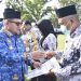 Wali Kota Gorontalo, Marten Taha saat mengikuti apel Kopri, di lapangan Buladu, Kecamatan Kota Barat, Kota Gorontalo, Selasa (29/11/2022). Humas