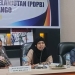 Anggota Komisioner KPU Bone Bolango Divisi Perencanaan Data dan Informasi, Humairoh U Tipuwo  (tengah) memberikan keterangan pada evaluasi PDPB Kabupaten Bone Bolango, Ahad (6/11/2022). (muhajir/gopos)