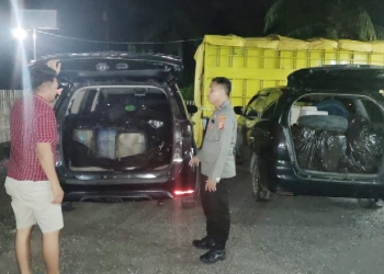 Polsek Popayato Barat Berhasil mengamankan Bahan Bakar Minyak (BBM) Jenis Solar yang akan di bawa ke Kabupaten Pohuwato, Senin, (2/11/2022).