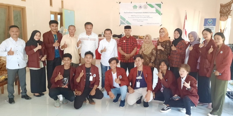 Mahasiswa Kuliah Kerja Nyata Tematik (KKNT) Universitas Negeri Gorontalo (UNG) siap meningkatkan peluang ekonomi di Desa Polohungo, Kecamatan Dulupi, Kabupaten Boalemo. (Foto: Istimewa)