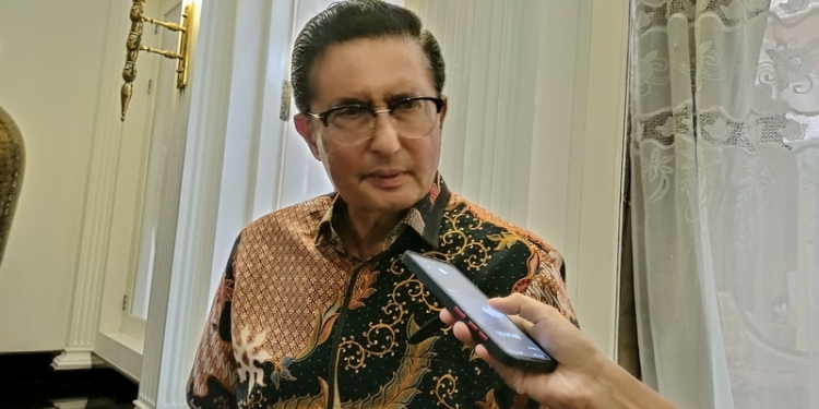 Ketua Lamahu, Fadel Muhammad diwawancarai gopos.id, Kamis malam (17/11/2022). (Foto: Putra/Gopos)