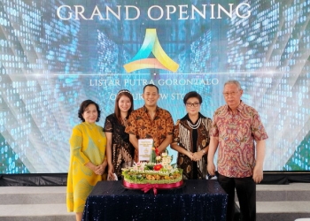 Grand Opening PT Listar Putra Gorontalo di Jalan HB Jassin (eks Jalan Agus Salim), Kota Gorontalo. (Foto: Putra/Gopos)