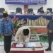APBD 2023 Kabupaten Bone Bolango Disahkan. Penandatanganan Berita Acara APBD tahun 2023 oleh Ketua DPRD Bone Bolango, Halid Tangahu di Ruang Sidang DPRD Bone Bolango, Selasa (29/11/2022). (Foto: Putra/Gopos)