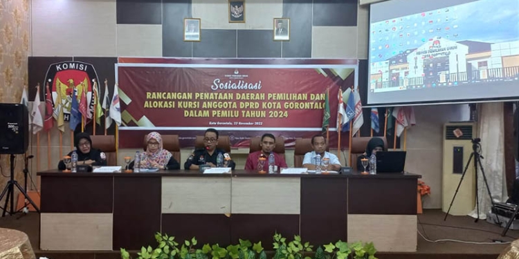 KPU Kota Gorontalo menyosialisasikan rancangan penataan dapil dan alokasi kursi DPRD Kota Gorontalo, Rabu (23/11/2022).