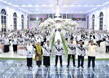 Wali Kota Gorontalo, menghadiri seminar pendidikan implementasi kurikulum merdeka belajar, di Graha Azizah, Kota Gorontalo, Rabu (23/11/2022). Foto: Humas