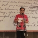 Wakil Wali Kota Blitar, Tjutjuk Sunario saat menyampaikan sambutan dalam Pameran Fotografi di UPT Perpustakaan Bung Karno, Jum'at (25/11/2022). (foto: dok. Pemkot Blitar)