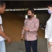 Penjabat Sekretaris Daerah Gorontalo Syukri Botutihe saat mendampingi Tan Mee Yeow pengusahan Tan Lan dari Malaysia mengunjungi PT. Sinar Pangan Abadi, di Kecamatan Pulubala, Kabupaten Gorontalo, Kamis (20/10/2022). (Foto : Mila)