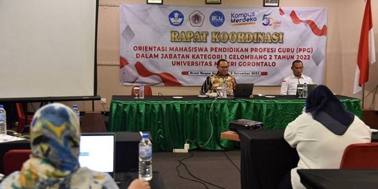 Rapat koordinasi orientasi mahasiswa pendidikan profesi guru (Dok. UNG)
