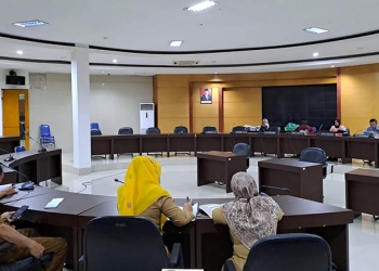 Rapat Komisi I DPRD Provinsi Gorontalo membahas rencana kerja sama antara Pemprov Gorontalo dan Prefektur Ehime Jepang, Senin (14/11/2022).