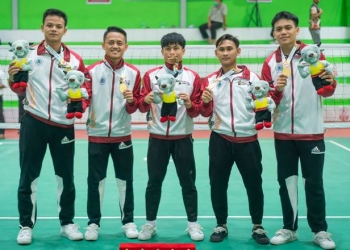 Tim Sepaktakraw Gorontalo yang diwakili oleh Mahasiswa UNG berhasil meraih mendali emas setelah mengalahkan tim Provinsi Riau di Final sepaktakraw nomor beregu putra, Rabu (23/11/2022) (Dok. UNG)