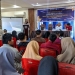 Rektor UNBITA Gorontalo, Dr. Ellys Racman memberikan sambutan pada kegiatan UNBITA bersinar jilid II yang dilaksanakan oleh BEM UNBITA dengan mengangkat tema membangun generasi anti narkoba, menuju generasi berprestasi, Senin (14/11/2022). (istimewa)