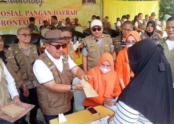 Wali Kota Gorontalo Instruksi Penyaluran Bantuan Pangan Daerah Tak Lewat Dari 4 Hari