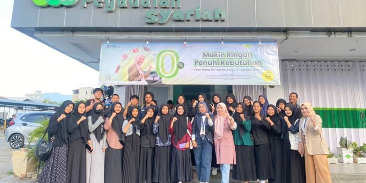Sosialisasi gadai peduli mahasiswa yang diselenggarakan oleh Pegadaian Syariah Gorontalo, Jumat (25/11/2022) (istimewa)