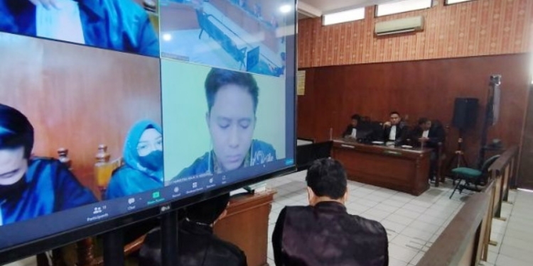 Sidang vonis Doni Salmanan di PN Bandung (ANTARA/Suara.com)