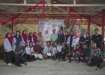 Mahasiswa KKN MBKM Desa Tihu Gandeng Diskominfo Bonebol Latih Pengembangan Wisata Lewat Digital Marketing