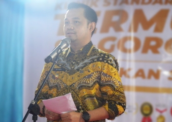 Wakil Wali Kota Gorontalo, Ryan Kono menghadiri Grand Opening Bening's Clinic Gorontalo di Kelurahan Biawao, Kecamatan Kota Selatan, Kota Gorontalo, Jumat (16/12/2022). (Foto: Putra/Gopos)