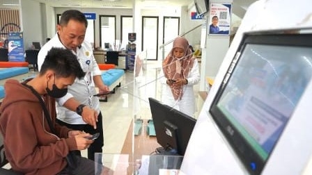 Pelayanan dokumen kependudukan Dukcapil Bone Bolango di Mall Pelayanan Publik (foto istimewa)