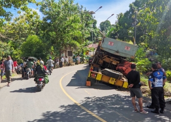 Jalur Trans Sulawesi, tepatnya di tanjakan Desa Pontolo, Kecamatan Kwandang, Gorontalo Utara hari ini Selasa (20/12/2022) mulai pukul 11.00 Wita, sampai dengan 15.00 Wita ditutup sementara.