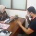 Kasus penggelapan dana masyarakat/investasi bodong dengan pelaku Rahmat Is Ambo kini memasuki tahap II (penyerahan tersangka dan barang bukti) ke Kejari Boalemo, Kamis (22/12/2022).