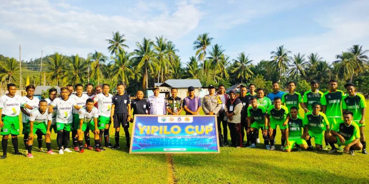 Pembukaan turnamen Ipilo Cup oleh Ismail Alulu (istimewa)
