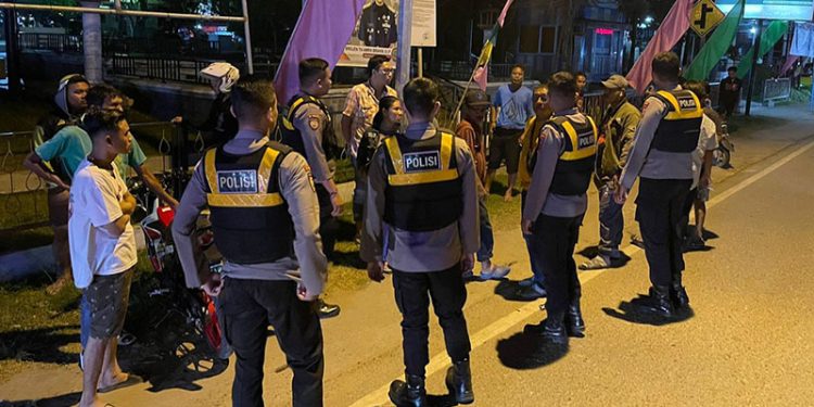 Kegiatan patroli yang dilakukan personel Polda Gorontalo dalam menjaga situasi kamtibmas memberikan kontribusi positif terhadap kepuasan masyarakat atas kinerja Polda Gorontalo. (Dok. Humas Polda Gorontalo)