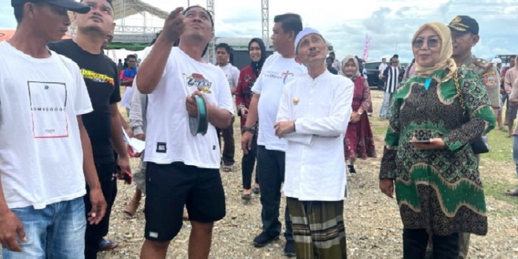Lomba alanggaya bulia (layang-layang) turut meramaikan pelaksaaan festival pesona danau Limboto (FPDL) tahun 2022.