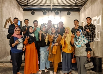 Temu alumni UNBITA di Romah Oma Food and Coffee, Marisa, Pohuwato, Selasa (20/12/2022). (istimewa)