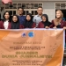 Mahasiswa Ilmu Komunikasi UNG berpose dengan manajemen gopos.id usai sharing session dunia jurnalistik di rumah kreatif gopos.id, Jumat (2/12/2022) (Dok. mahasiswa/ilkom)