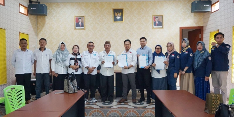 Penandatanganan kerja sama antara UNBITA Gorontalo dan Dinas Pendidikan Pohuwato, Rabu (21/12/2022) (istimewa)