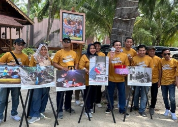 Foto verifikasi faktual keanggota parpol oleh KPU Bone Bolango dipamerkan (istimewa)