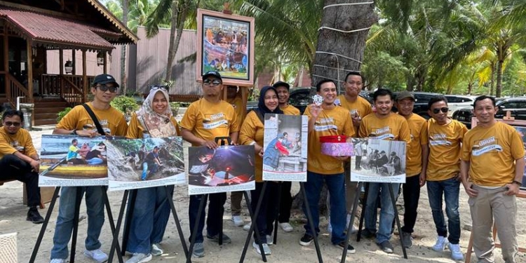 Foto verifikasi faktual keanggota parpol oleh KPU Bone Bolango dipamerkan (istimewa)