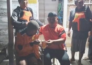 Basarnas Pohuwato berhasil mengevakuasi nelayan asal Desa Lemito, Kecamatan Lemito, Pohuwato, Minggu (25/12/2022) (istimewa)