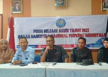 Konferensi pers akhir tahun mengenai ungkapan kasus yang berhasil ditangani oleh BNNP Gorontalo selama 2022, Jumat (30/12/2022) (muhajir/gopos)