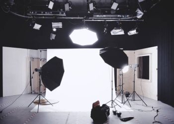 usaha studio fotografi profesional