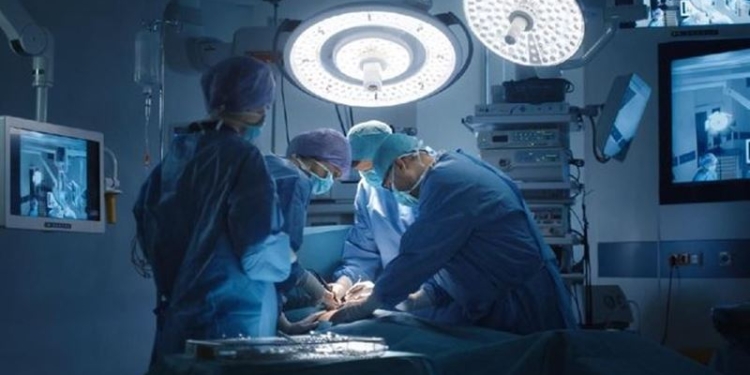 Ilustrasi Operasi. Foto: iStockphoto/gorodenkoff